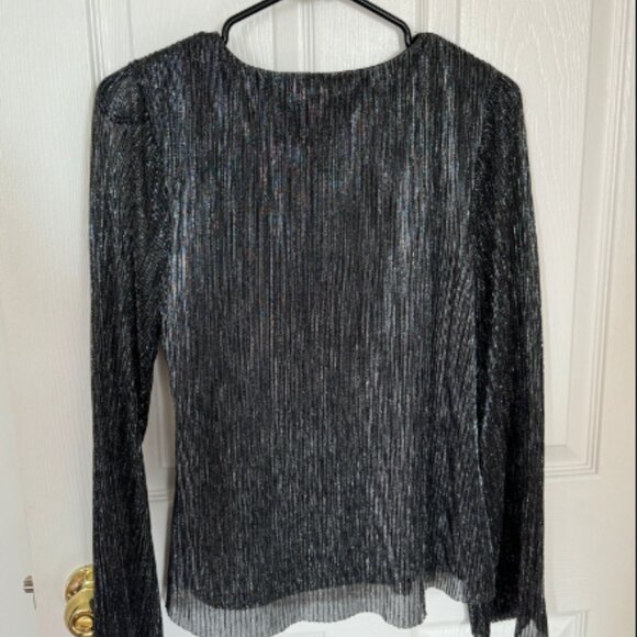 NWOT Shine Pleated Long-Sleeve Top (in DEEP BLACK) - Picture 3 of 8